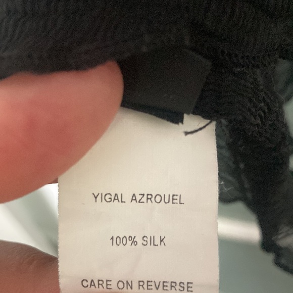 YIGAL AZROUEL black silk taffeta top size 4 - Picture 8 of 10